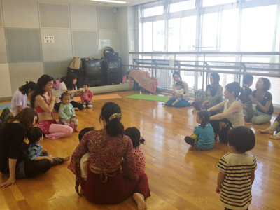 Flow Naturally主催の親子で楽しむダンスクラス＠横浜。