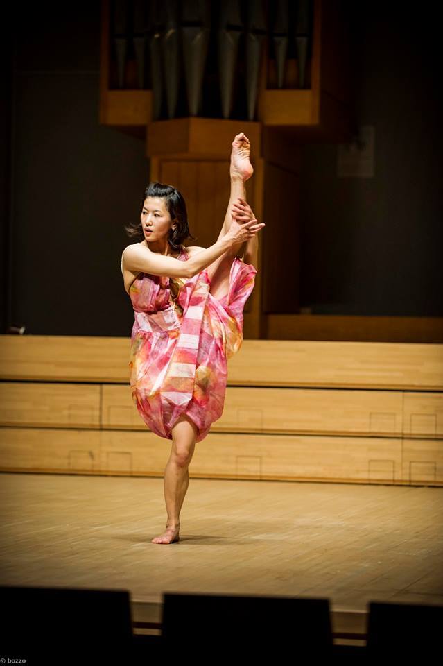 Akiko Miwa 三輪亜希子　コンテンポラリーダンサー